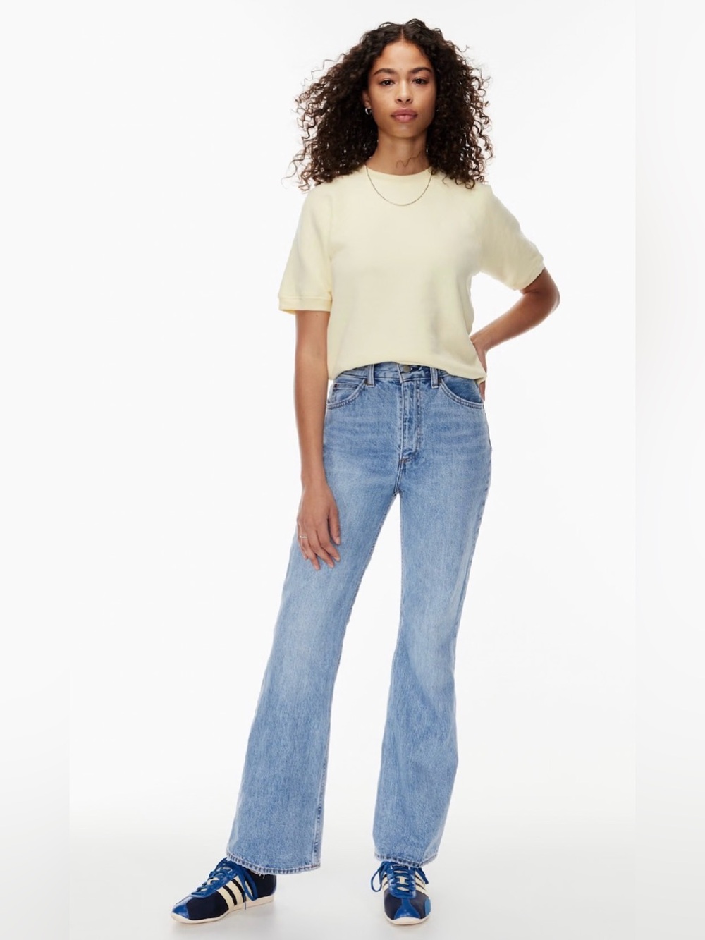 Aritzia Denim Forum The Marlene '60s High
Rise Flare